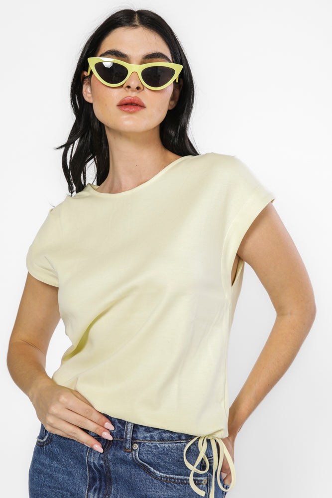 חולצה ללא שרוול בצבע צהוב בננה