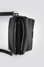 תיק צד לנשים בצבע שחור