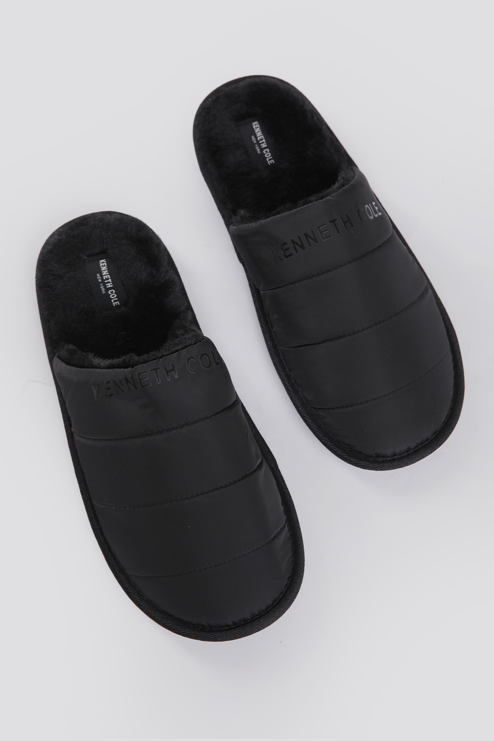 נעלי בית לגברים בצבע שחור