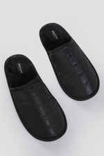 נעלי בית לגברים בצבע שחור