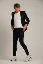 מכנסיים מחויטים בגזרת סלים | קנת קול