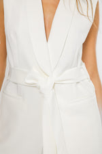 ווסט ארוך מחויט עם קשירה | קנת קול