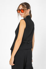 ווסט מחויט בצבע שחור | קנת קול