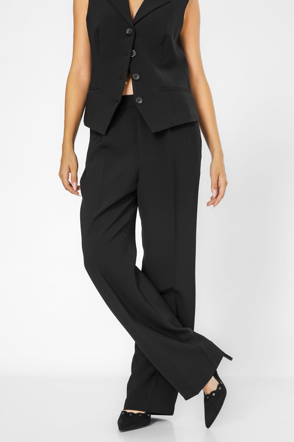 מכנסיים מחויטים בצבע שחור | קנת קול