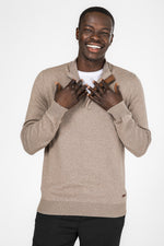 סריג צווארון גולף בצבע טאופ