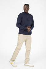 סריג צווארון גולף בצבע נייבי