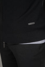 סריג קרדיגן עם רוכסן בצבע שחור