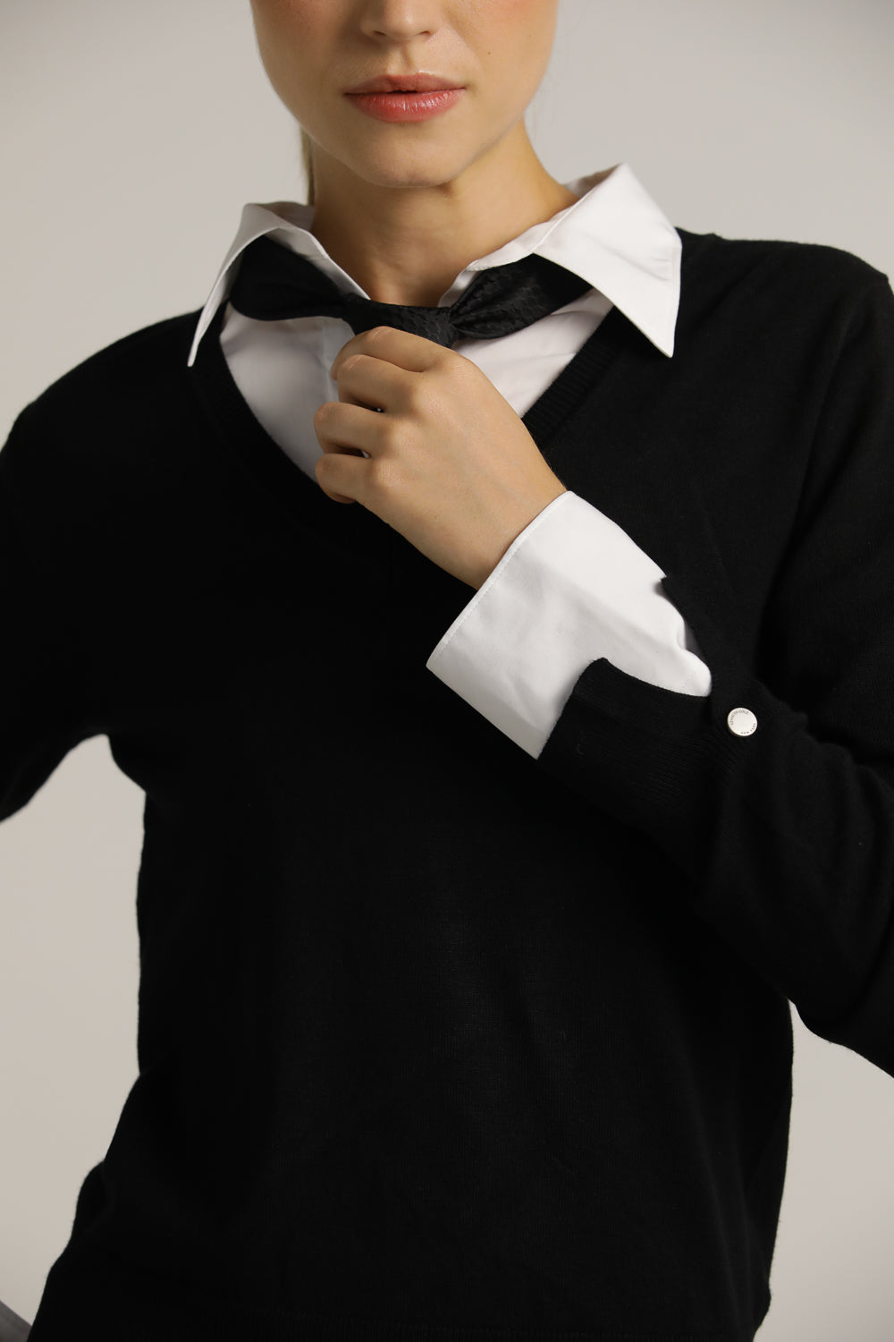 סריג בייסיק מחשוף וי | קנת קול