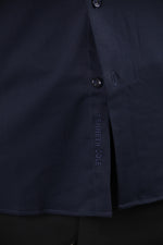 חולצה מכופתרת חלקה בגזרת מודרן פיט | קנת קול