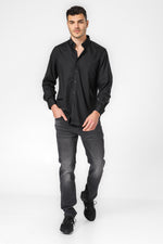 חולצה מכופתרת קלאסית