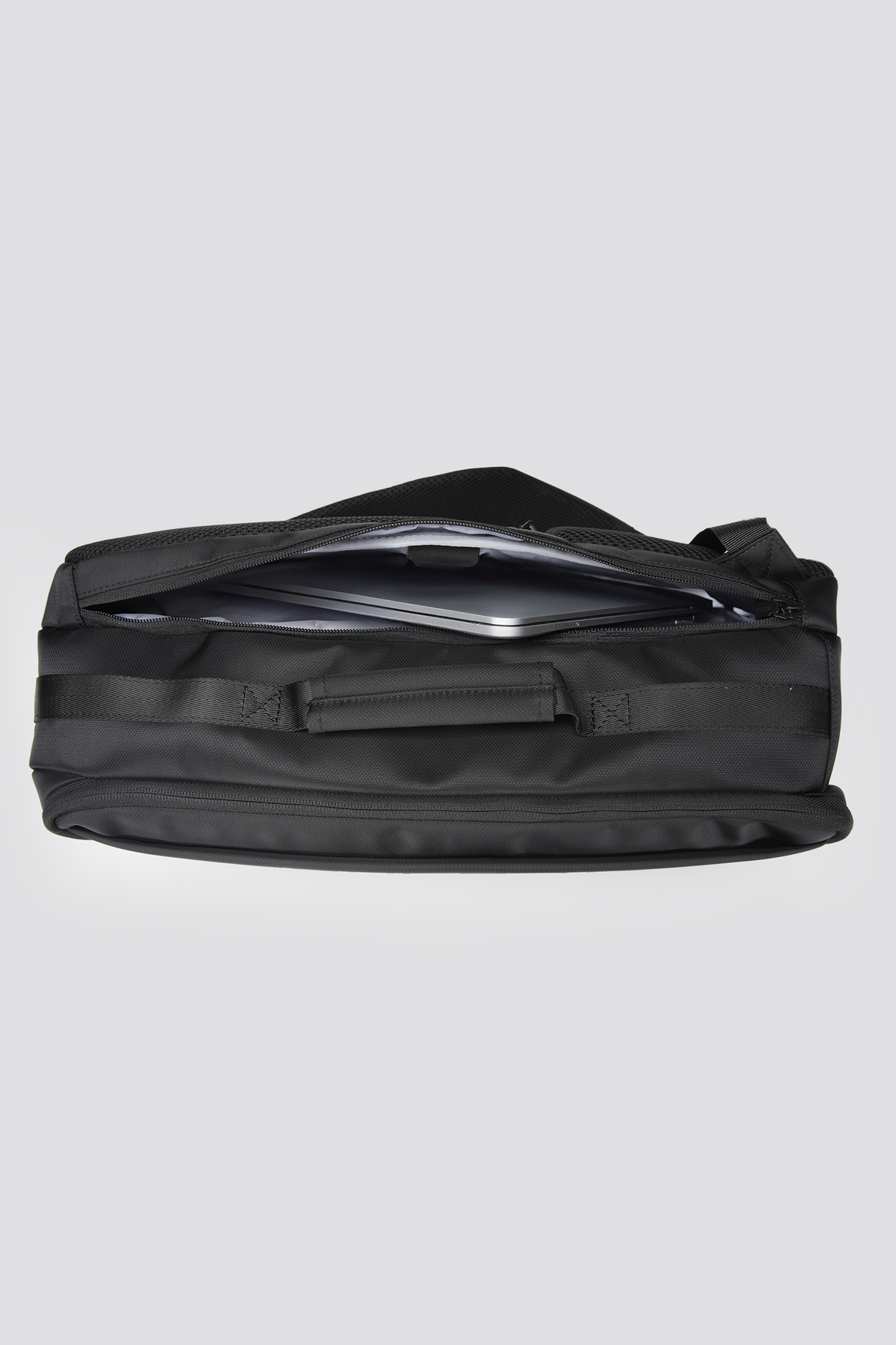 תיק גב לנשיאת מחשב 