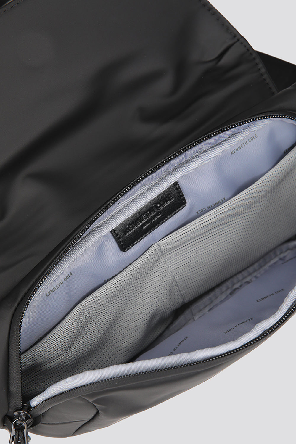 פאוץ' POUCH לגברים