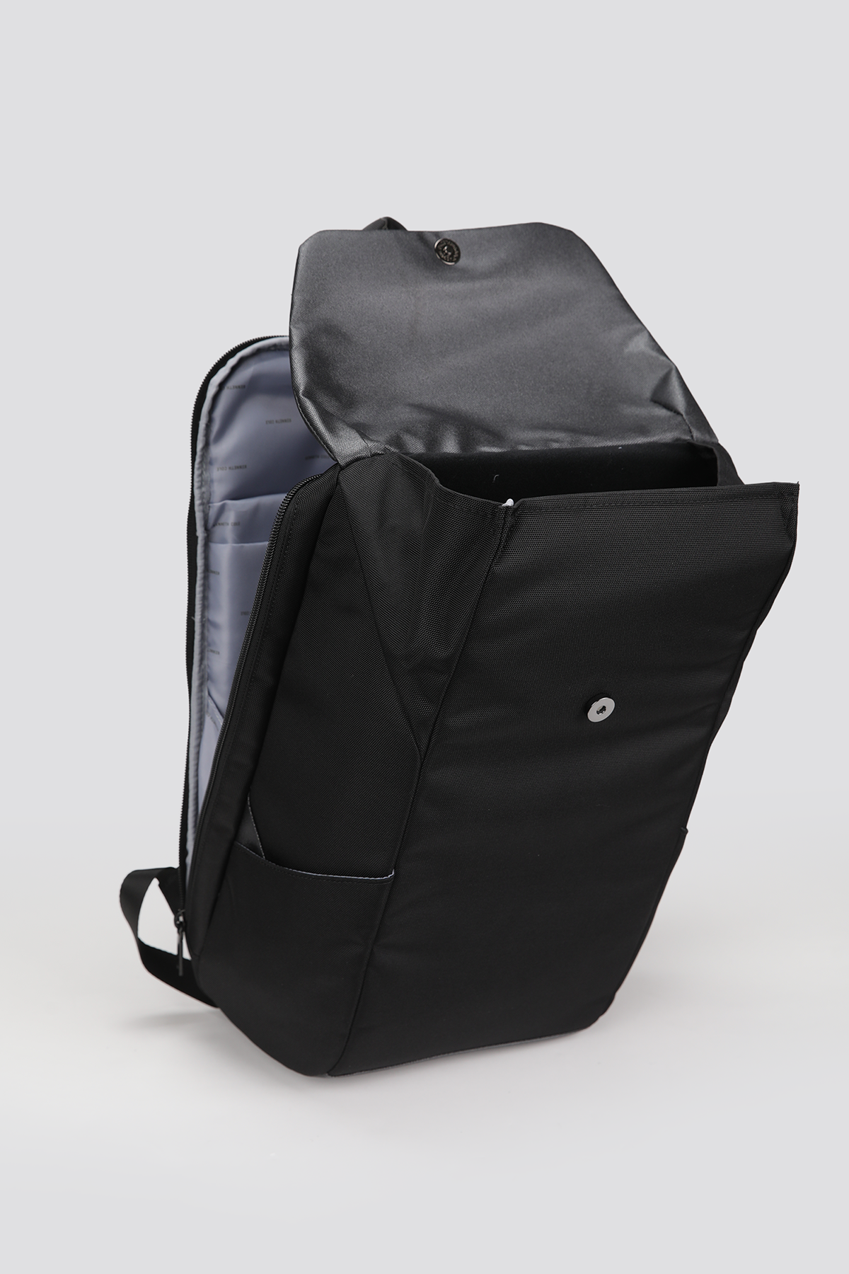 תיק גב BACKPACK