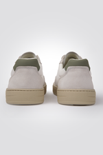 סניקרס לגברים בצבע לבן