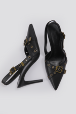 נעלי עקב עם אבזם בצבע שחור