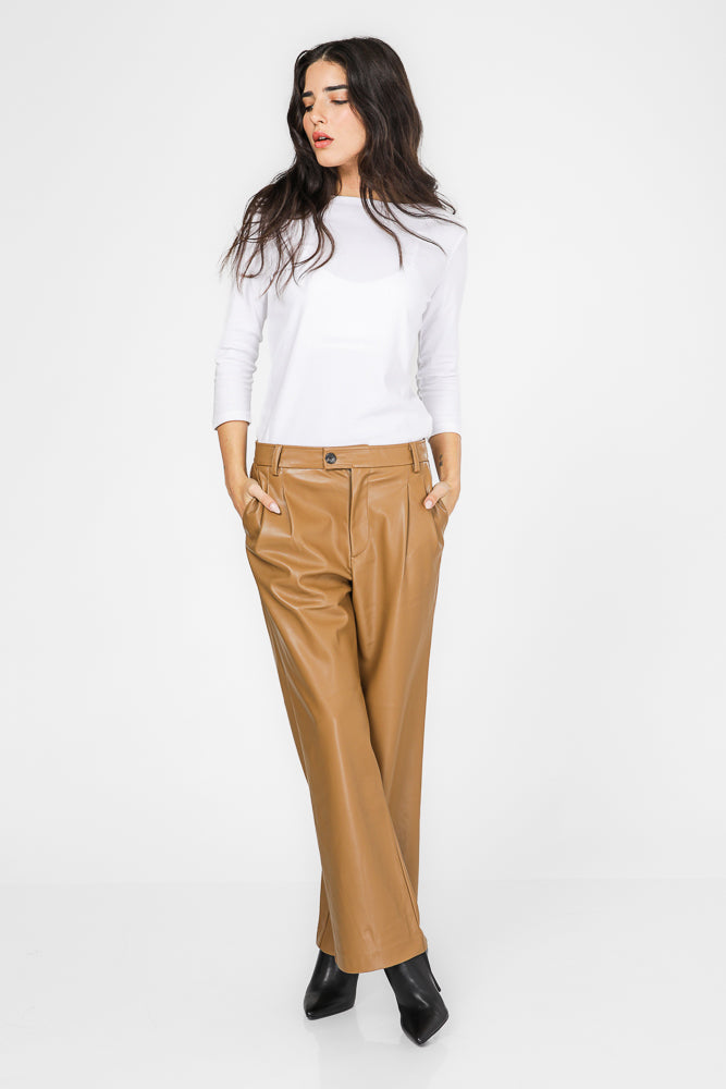מכנסיים מתרחבים דמוי עור | קנת קול