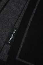 צעיף לגברים בצבע שחור