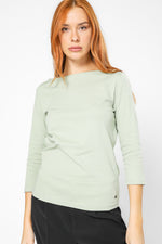 טישירט צווארון סירה | קנת קול