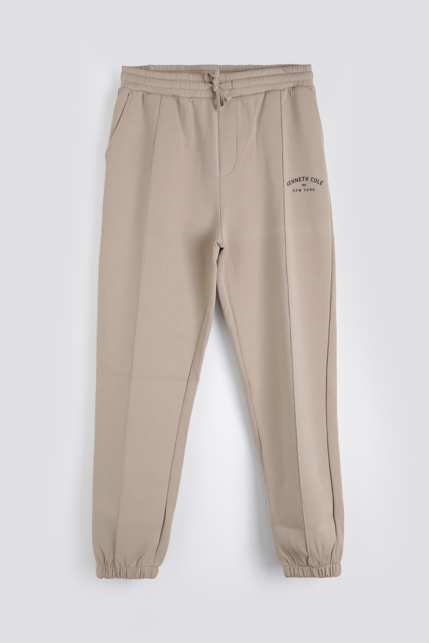 מכנסי טרנינג עם תפרים דקורטיביים | קנת קול