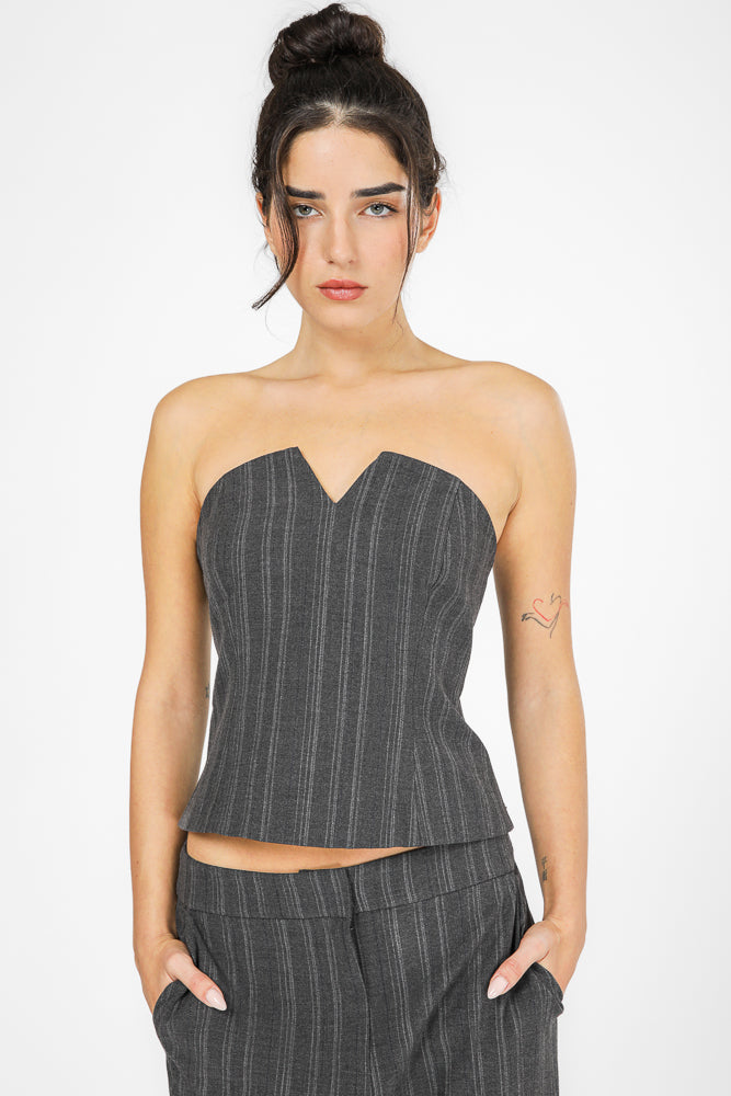 טופ סטרפלס פסים בגזרת מחוך | קנת קול