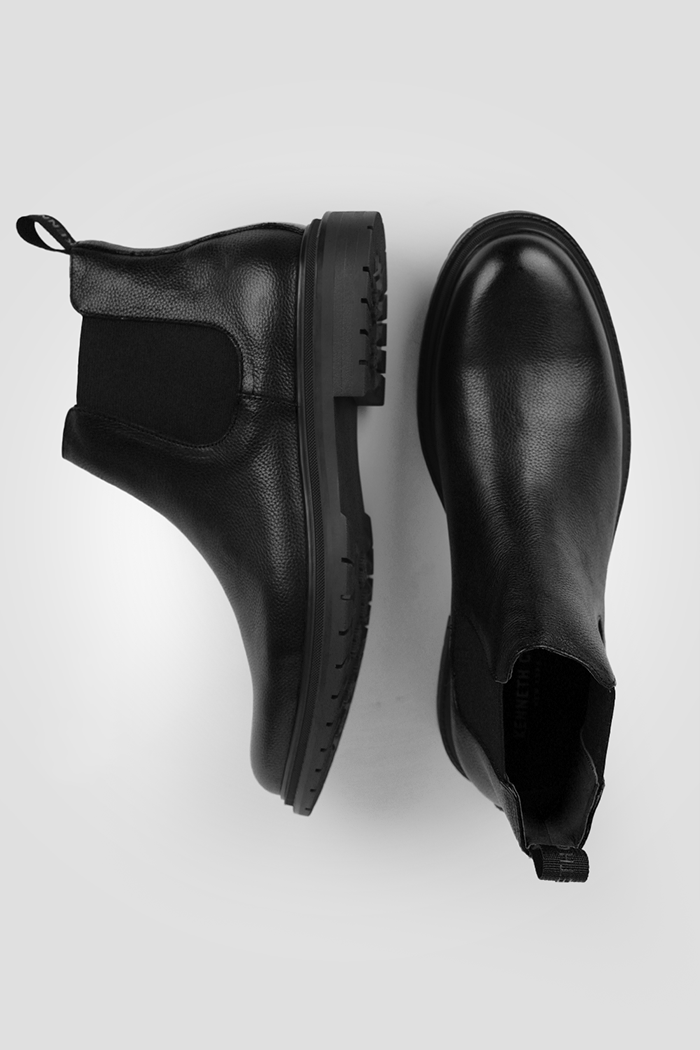 מגפוני עור לגברים בצבע שחור