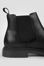 מגפוני עור לגברים בצבע שחור