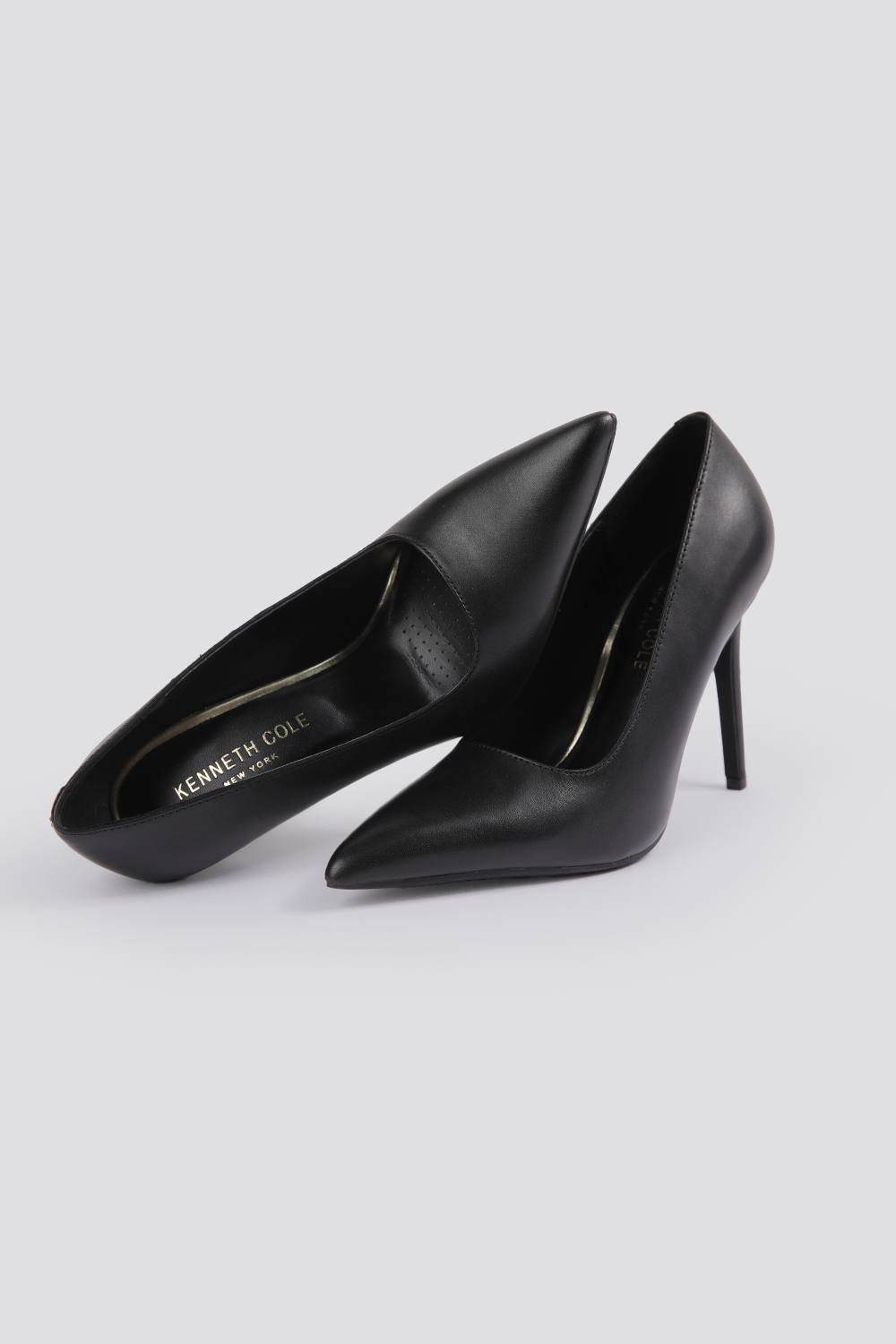 נעלי עקב סטילטו 10 ס"מ בצבע שחור