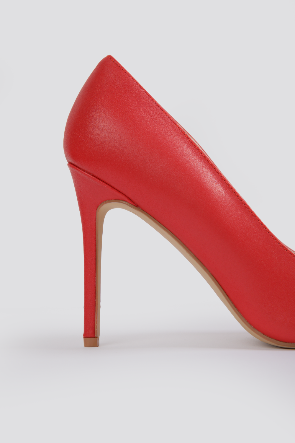 נעלי עקב סטילטו 10 ס"מ בצבע אדום