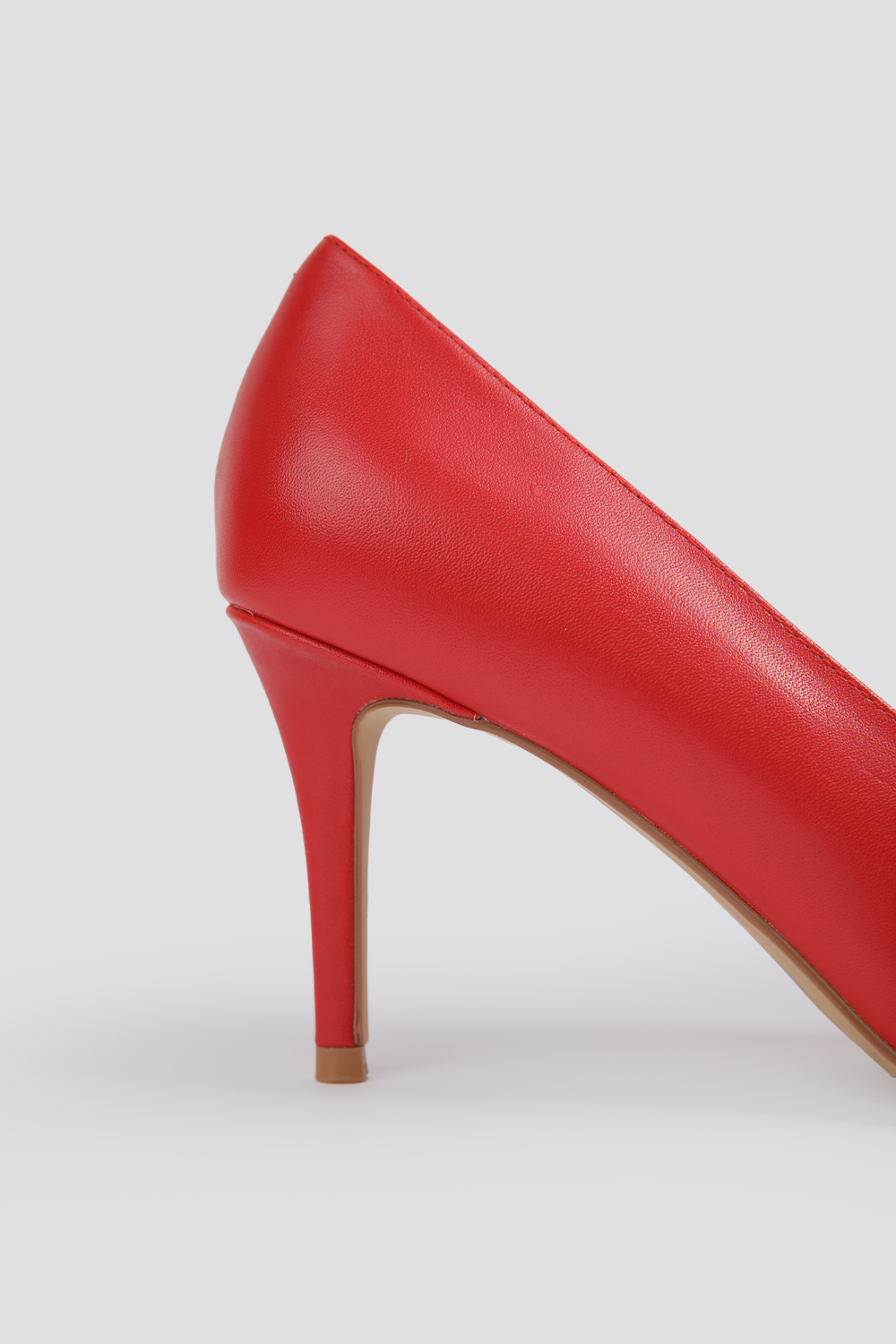נעלי עקב סטילטו 8 ס"מ בצבע אדום