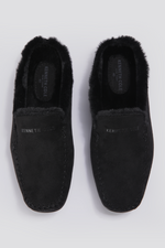 נעלי בית מוקסין לגברים בצבע שחור