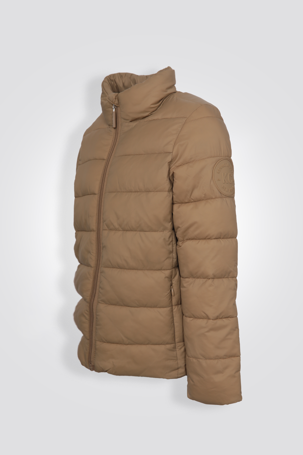 מעיל מרופד בצבע חום לאטה