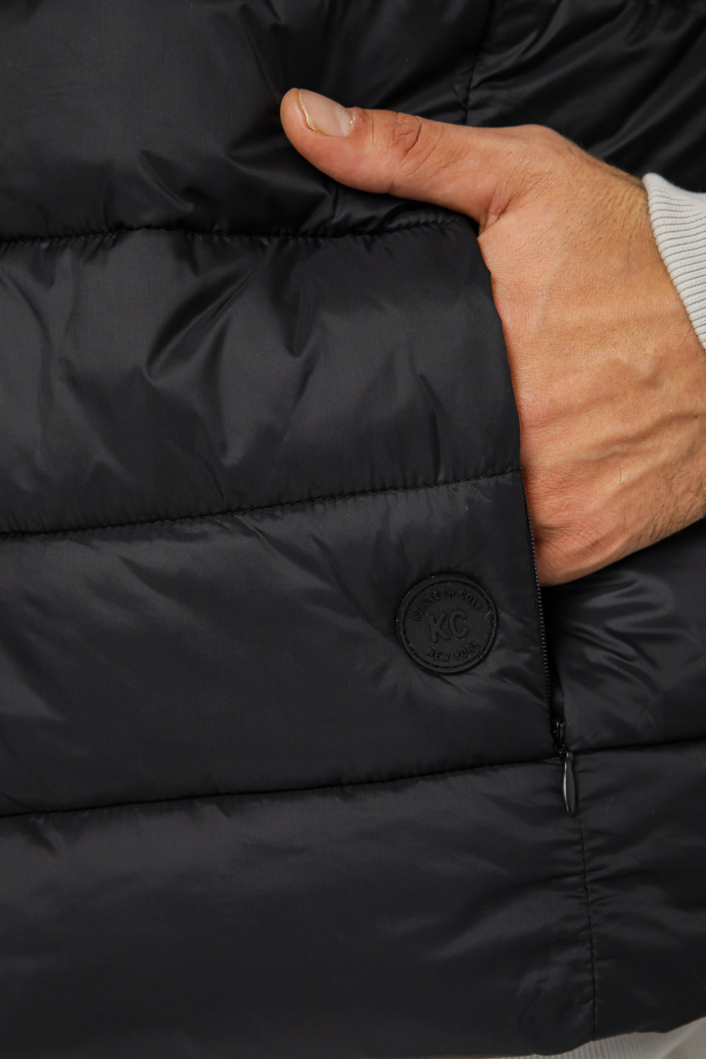 ווסט מרופד עם צווארון גבוה | קנת קול