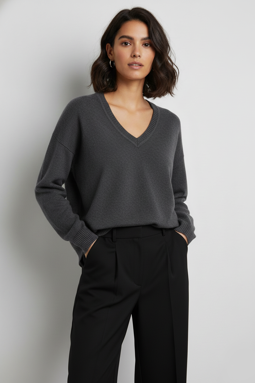 חולצת סריג עם מחשוף וי | קנת קול