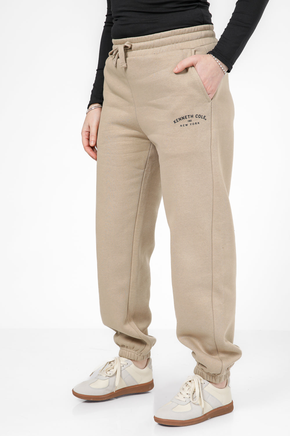 מכנסי טרנינג ארוכים לנשים צבע מוקה