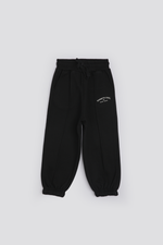 מכנסי טרנינג ארוכים בצבע שחור