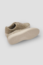 סניקרס במראה שטוף לגברים בצבע חום