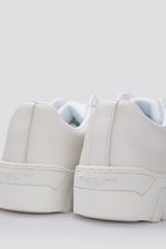 סניקרס לגברים בצבע לבן 