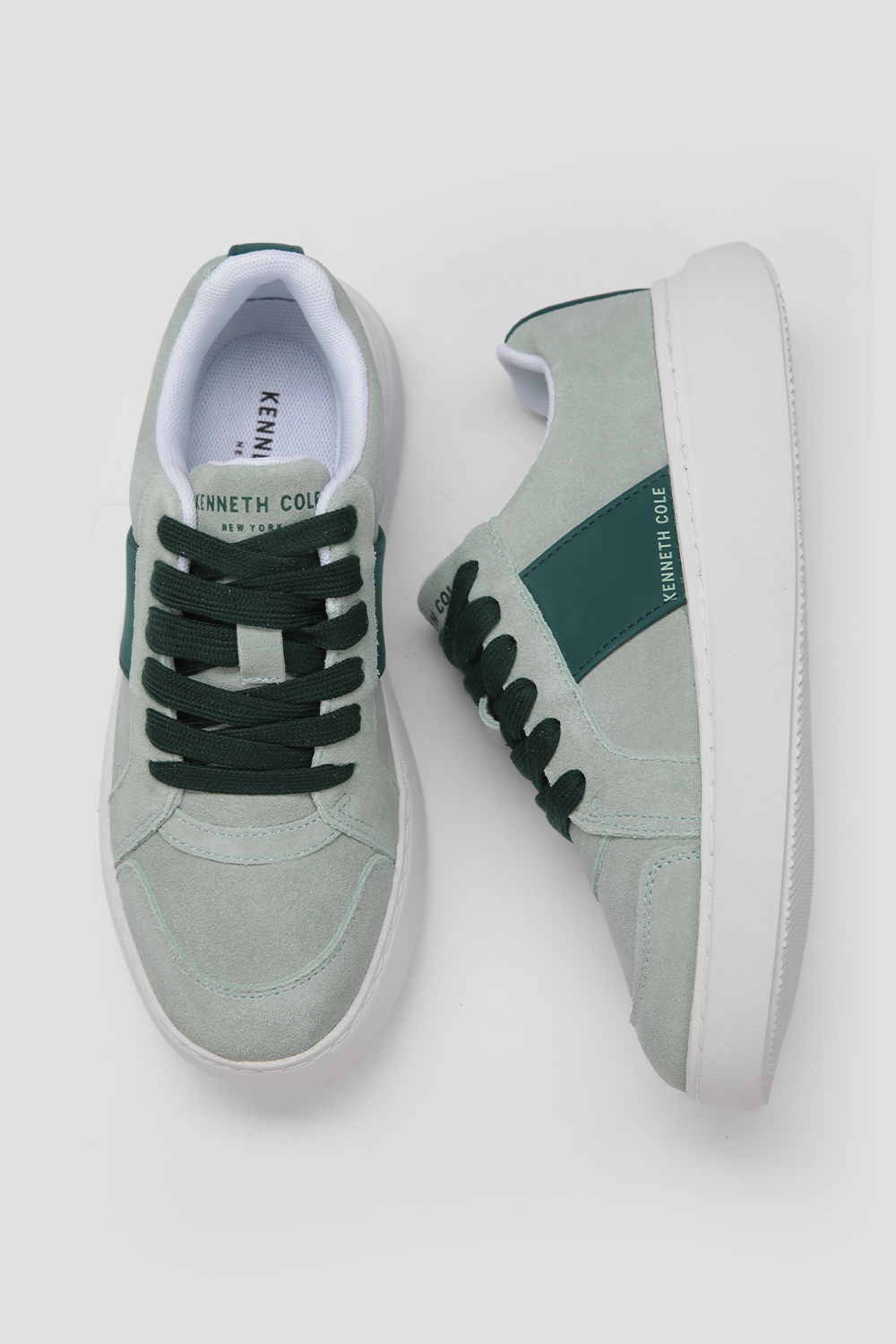 סניקרס זמש לנשים בצבע ירוק