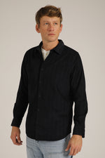 חולצה מכופתרת בעיצוב פסים עדינים | קנת קול