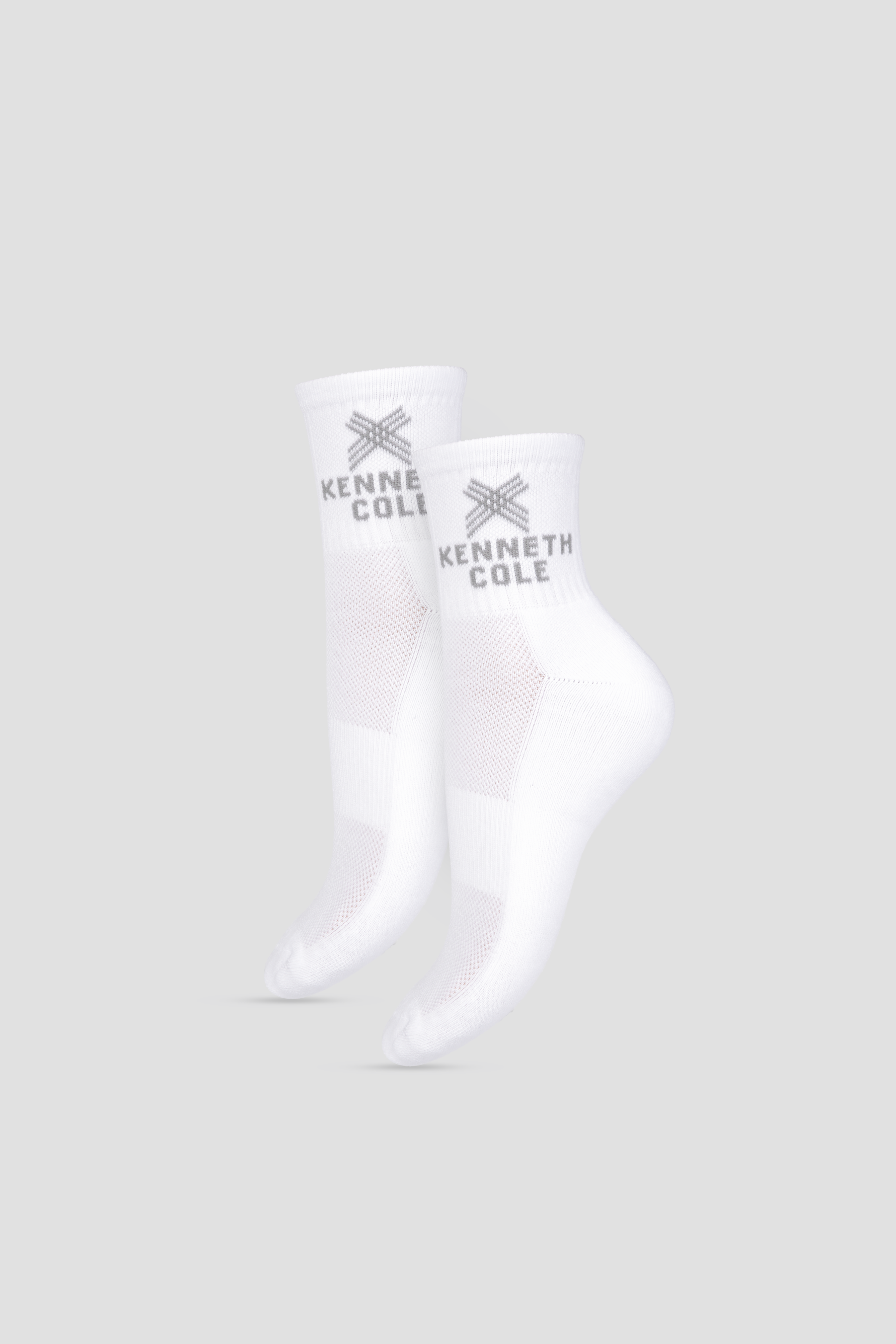 מארז 2 זוגות גרבי ספורט בצבע לבן