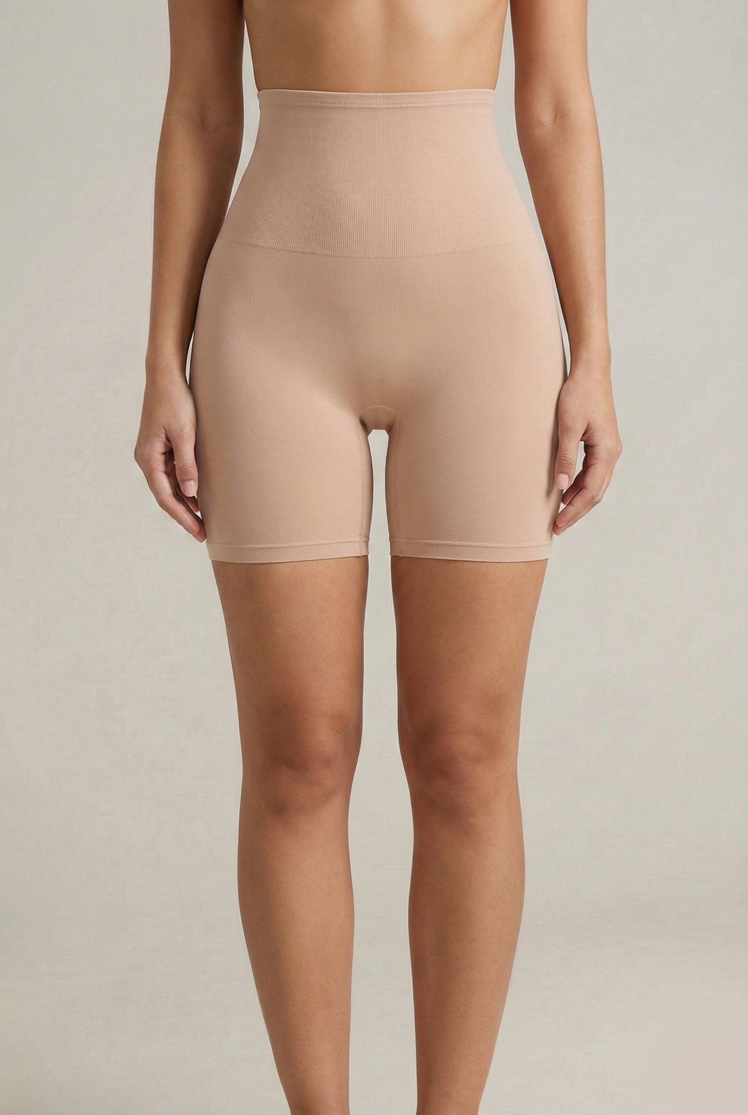 מחטב שורט בגזרה גבוהה לנשים | קנת קול