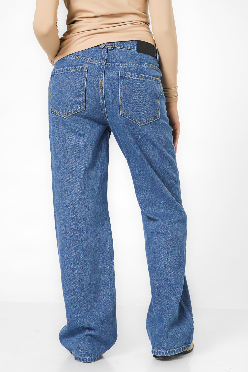 מכנסי ג'ינס בגזרת Bootcut