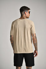 חולצת סימלס רגלן שרוול קצר בצבע בז'