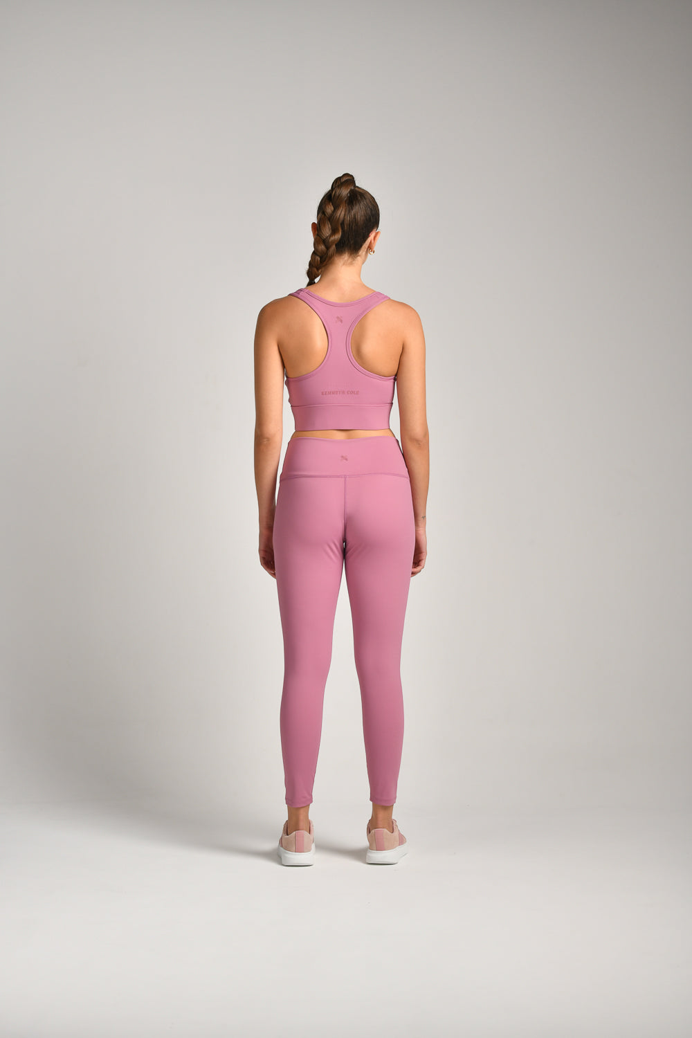 טייץ ספורט בגזרה גבוהה בצבע ורוד