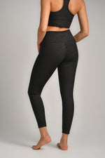 טייץ ספורט ארוך בהדפס מנומר