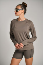 חולצת ספורט שרוול ארוך 