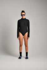 בגד גוף עם רוכסן שרוול ארוך 