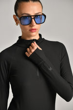 בגד גוף עם רוכסן שרוול ארוך 