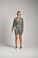 ג'קט ספורט ארוך סימלס רוכסן מלא בצבע ירוק זית