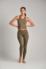 טייץ ספורט ריב סימלס בצבע חום